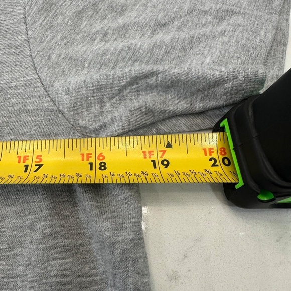 NWT Atlanta Braves Shirt Mens M Athletic Grey Fanatics MLB Baseball 2021 World S - Picture 5 of 6